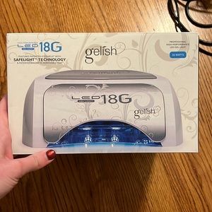 Delish High Performance LED Nail Lamp